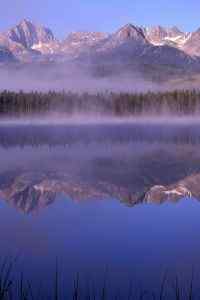 壮观的山川湖泊景色iPhone高清手机壁纸图集