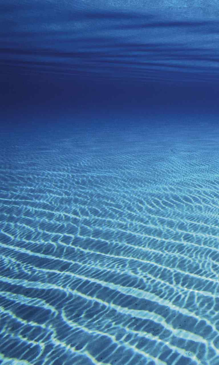 蓝色纯净海水精美高清手机壁纸