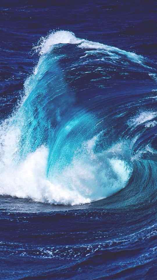 壮观的海浪高清手机壁纸
