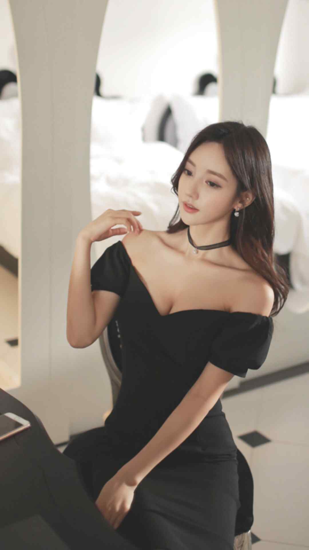 韩国漂亮性感的美女手机壁纸
