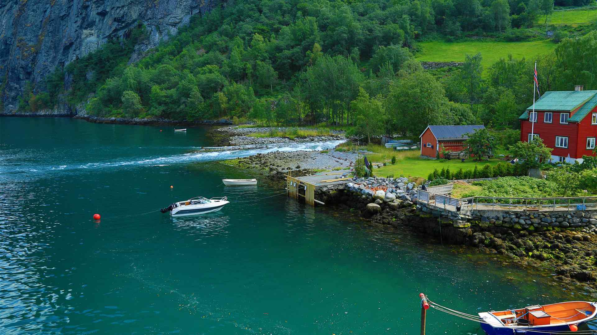 绿水青山挪威纳柔依峡湾风景桌面壁纸