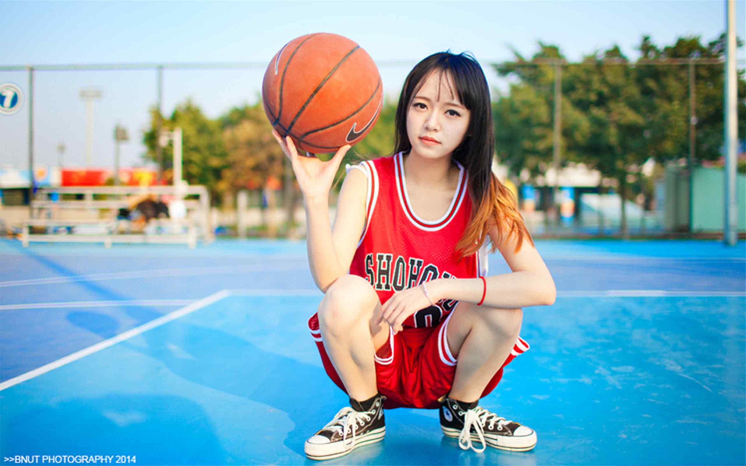 An Ko Rau / 打篮球的女孩们 | ZUCZUG素然 上海素然服饰有限公司