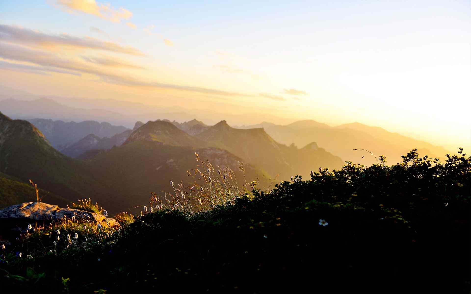 西安秦岭光头山唯美自然风景桌面壁纸