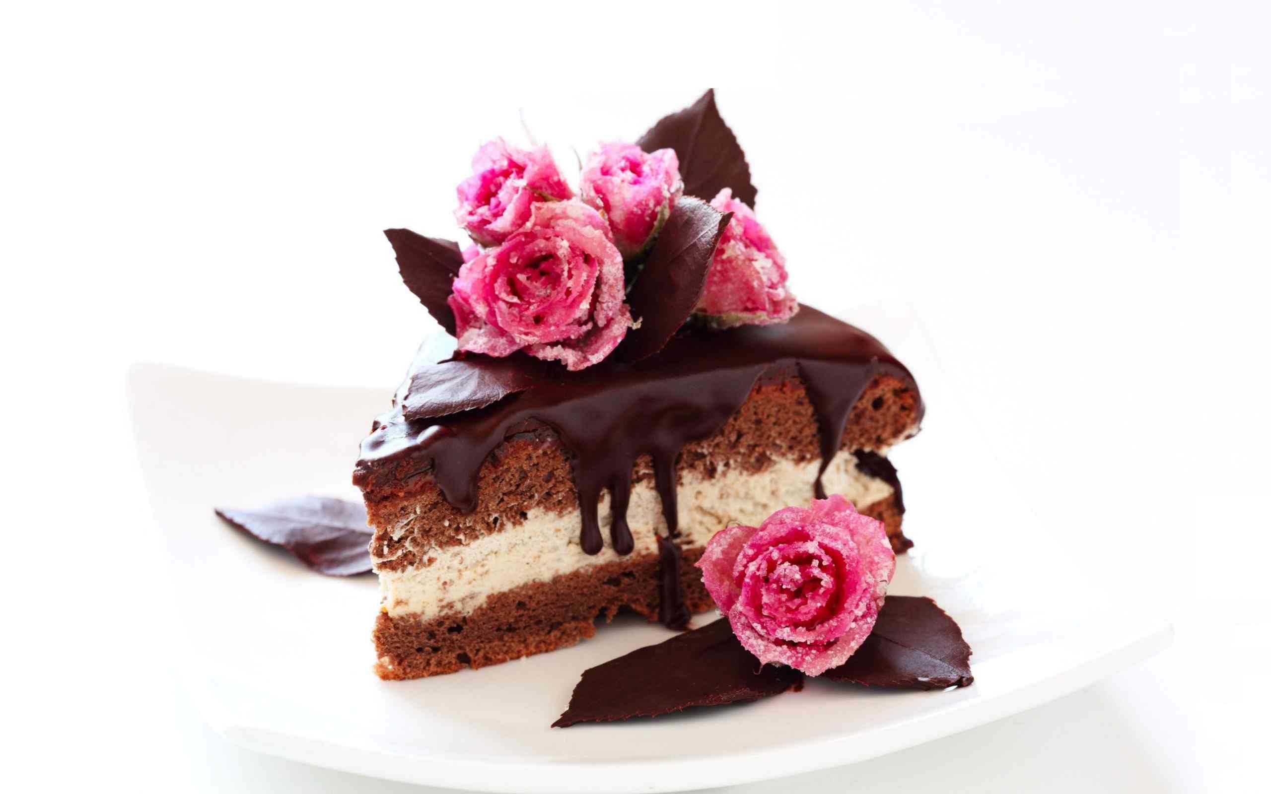 诱人可口红色玫瑰巧克力奶油夹心蛋糕壁纸