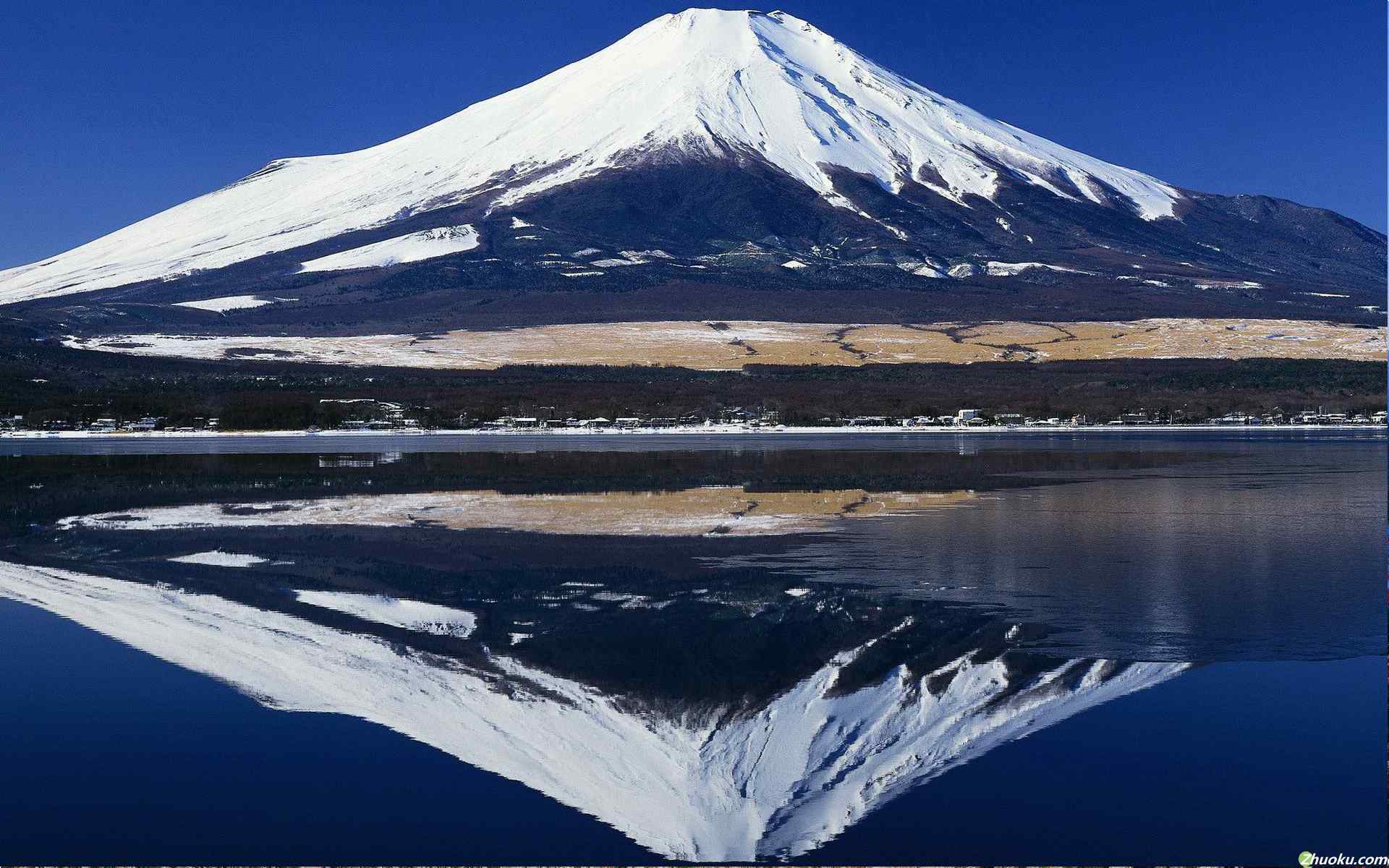 日本富士山清新唯美的风景摄影图片桌面壁纸