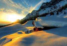夕阳下的冬季唯美雪景高清桌面壁纸