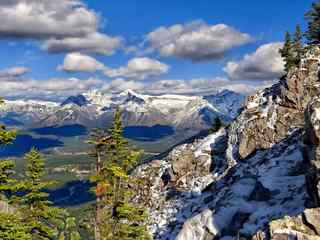洛基山脉腹雪冰峰_加拿大最美的班夫胜景壁纸_第八辑