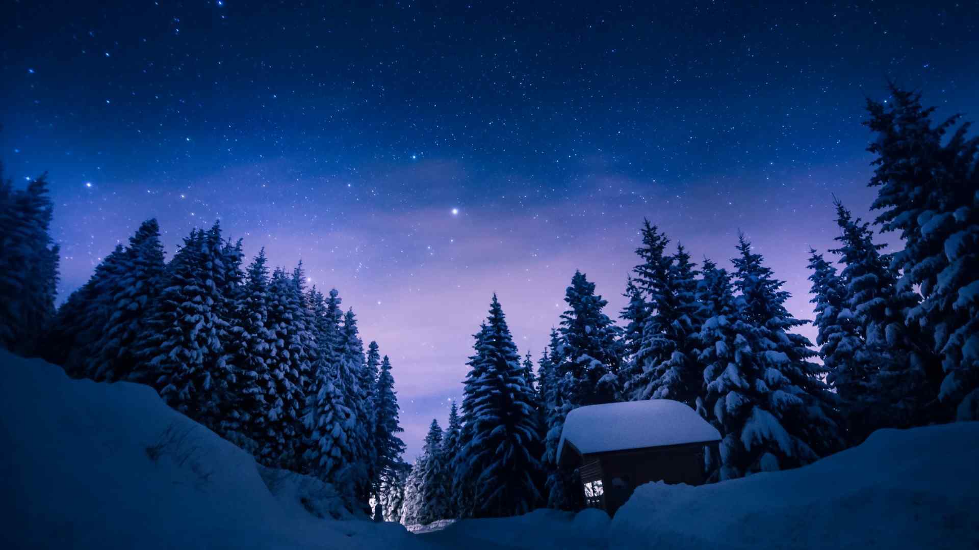 夜晚雪景与银河风景桌面壁纸
