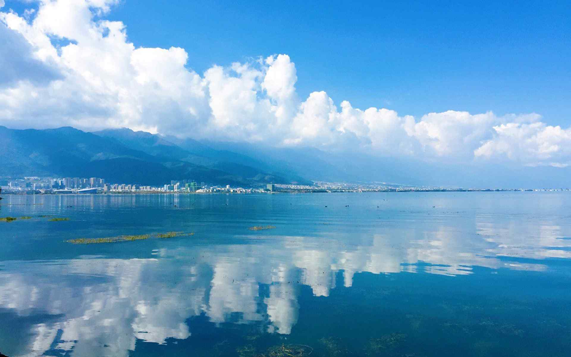 小清新淡雅湖泊自然风光图片