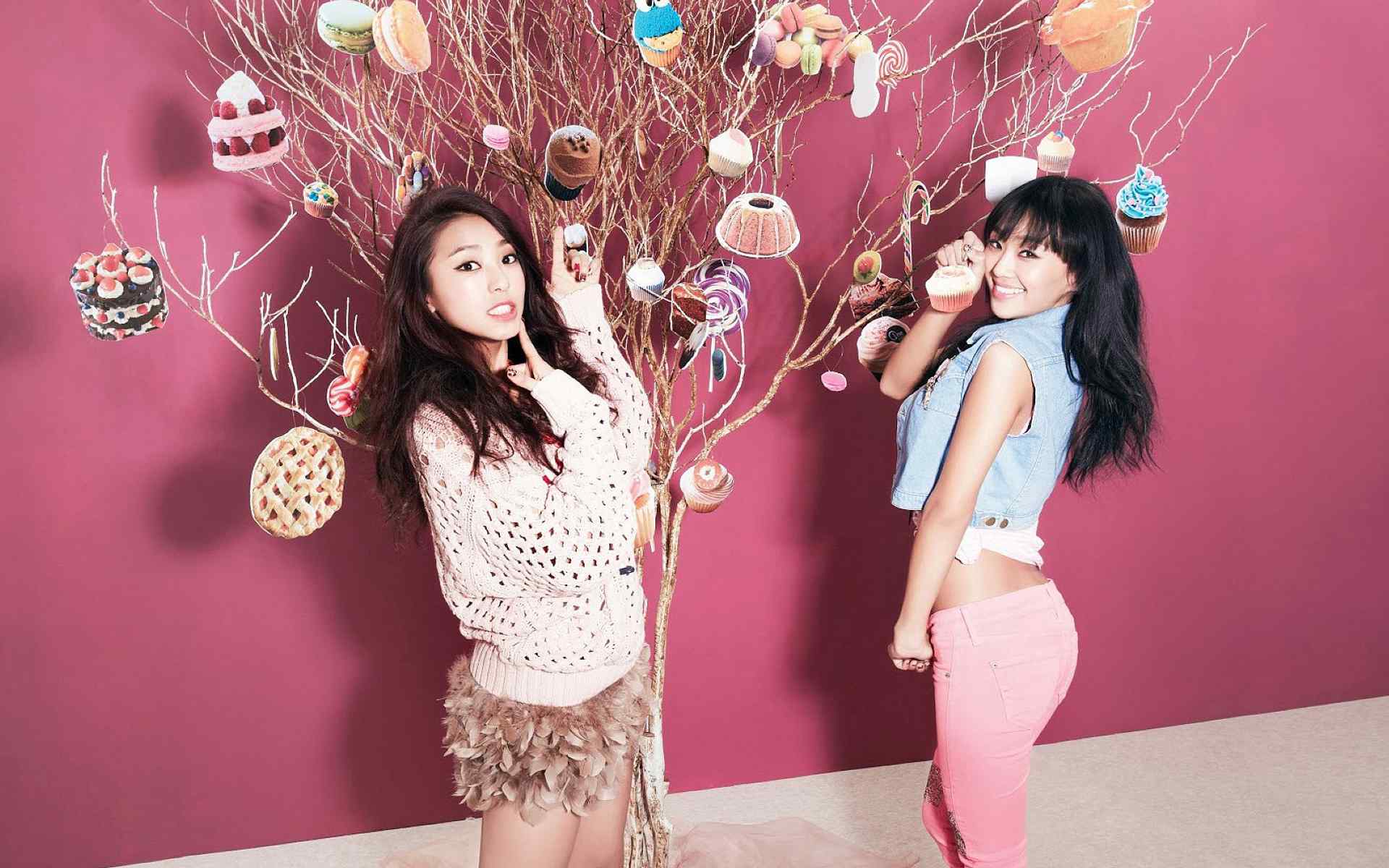 韩国美女组合Sistar写真图片壁纸